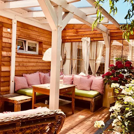 Weisst Du Noch - Gaestehaeuser & 4* Кюлунгсборн