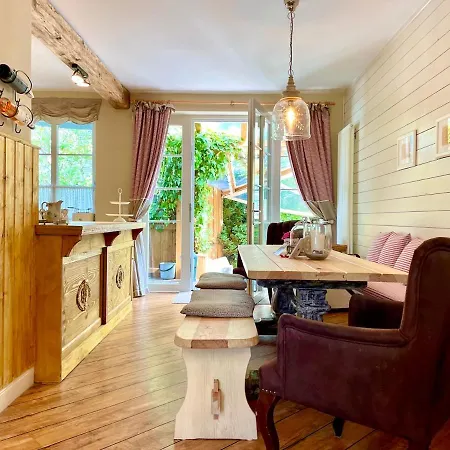 Weißt Du Noch - Gästehäuser&suiten Aparthotel Ostseebad Kühlungsborn