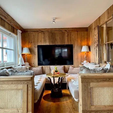 Apartmanhotel Weisst Du Noch - Gaestehaeuser & 4*