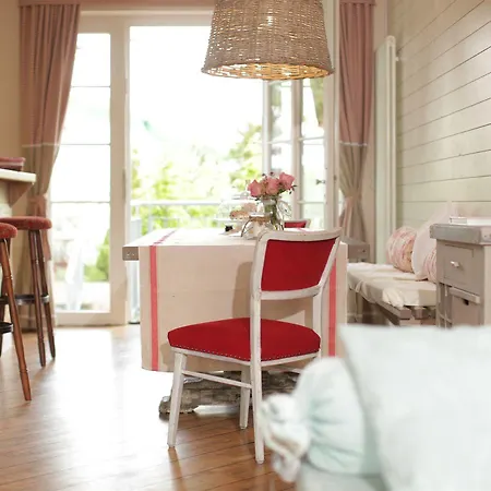 Weisst Du Noch - Gaestehaeuser & Апарт-отель