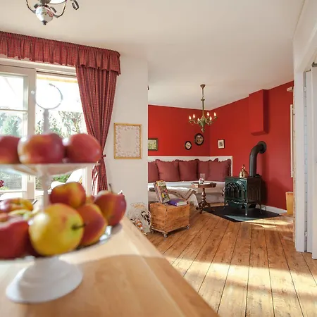 Weisst Du Noch - Gaestehaeuser & Апарт-отель Кюлунгсборн