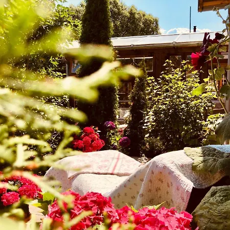 Weisst Du Noch - Gaestehaeuser & Апарт-отель Кюлунгсборн