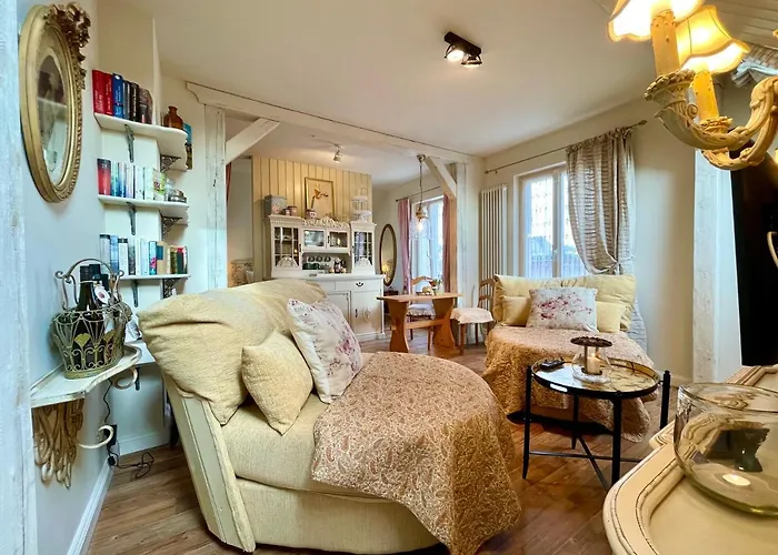 Апарт-отель Weisst Du Noch - Gaestehaeuser & Кюлунгсборн